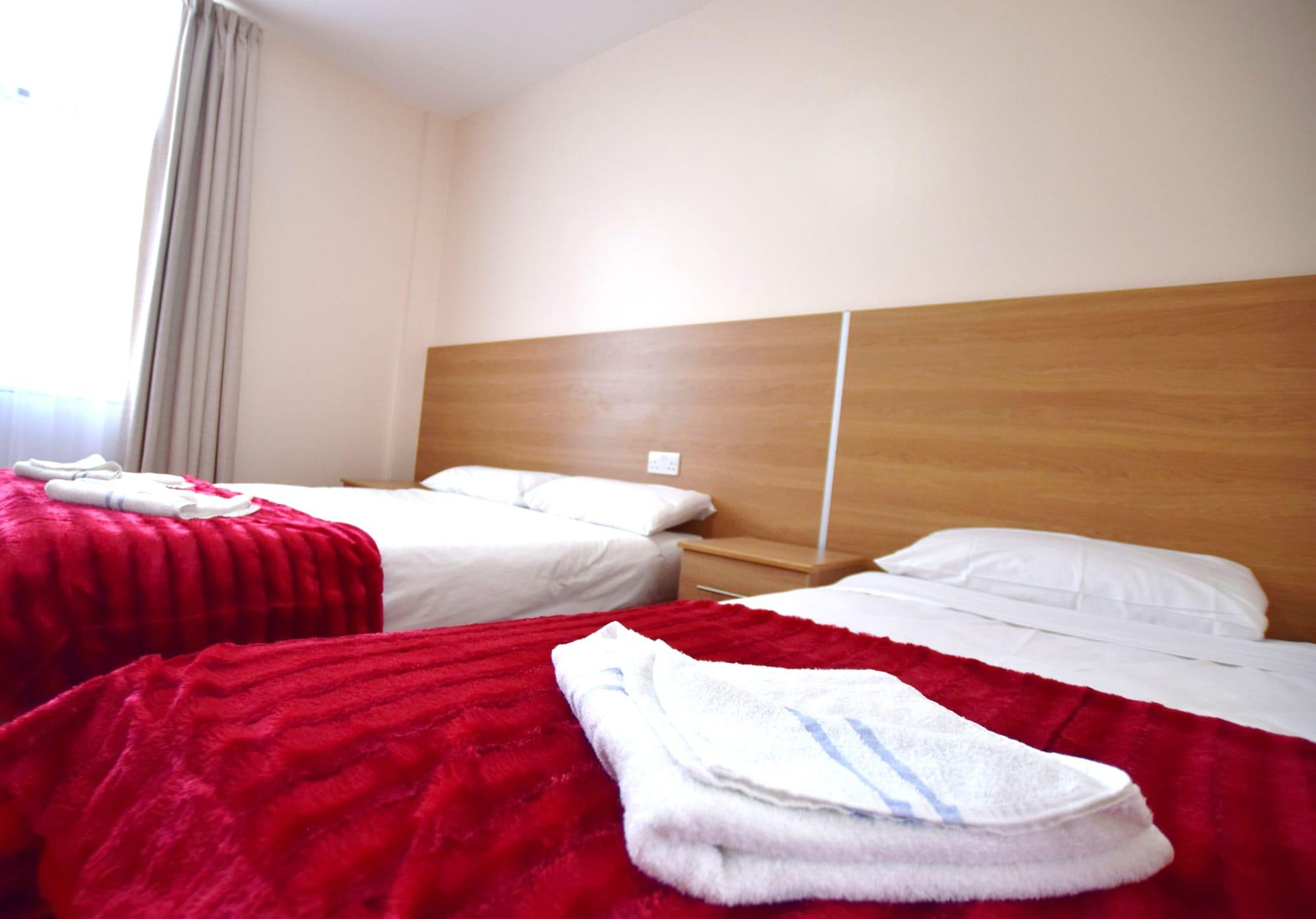 Park Hotel อิลฟอร์ด ภายนอก รูปภาพ