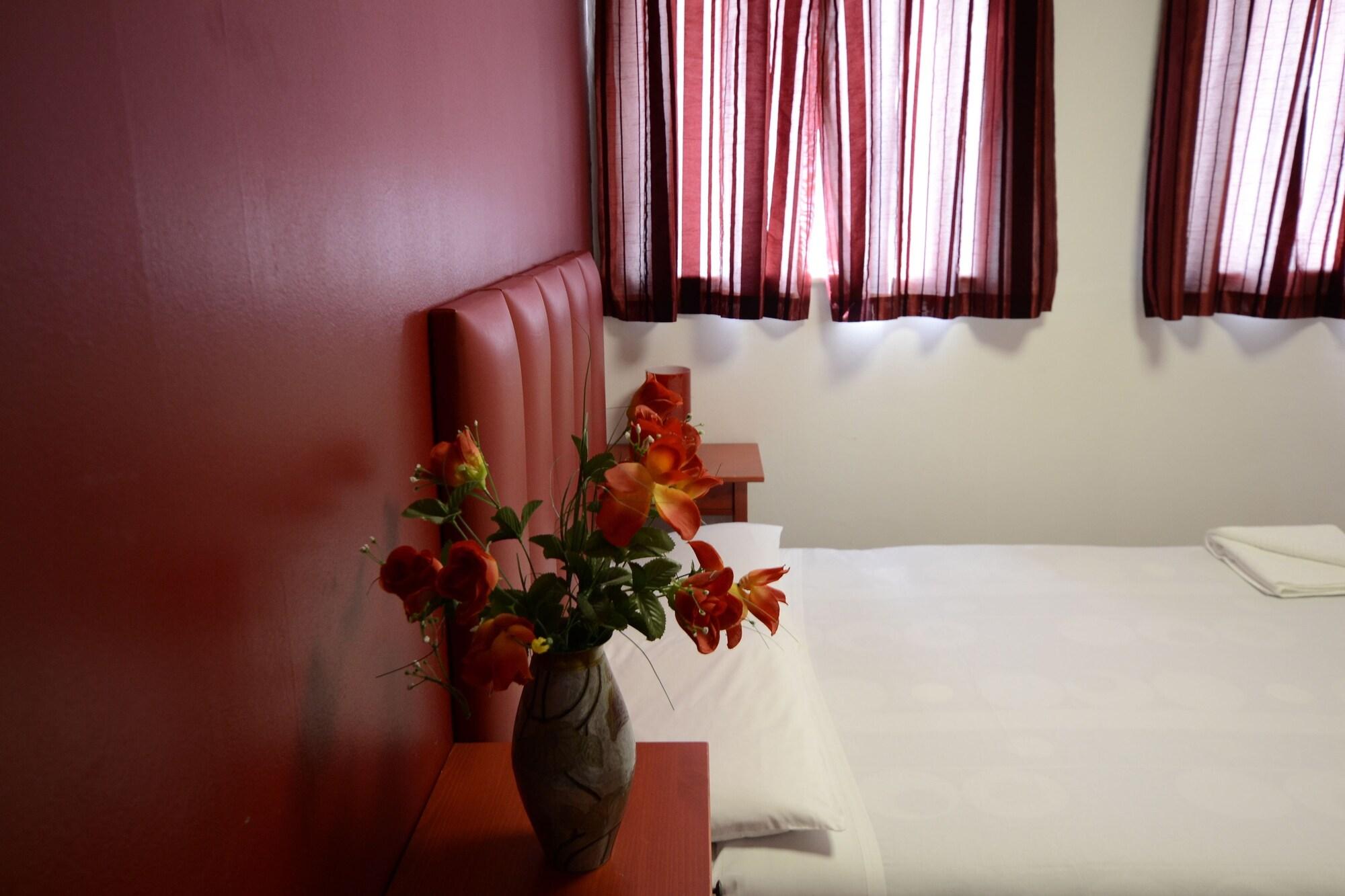 Park Hotel อิลฟอร์ด ภายนอก รูปภาพ